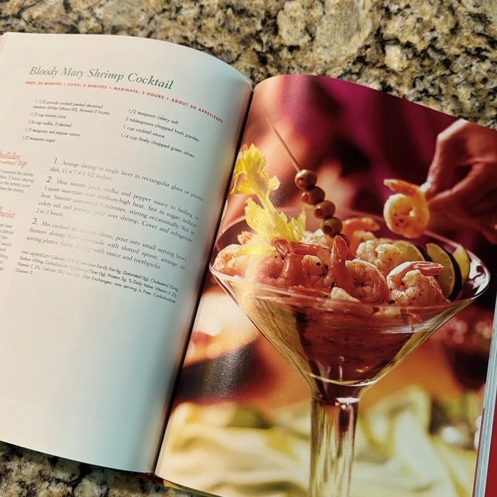 Betty Crocker Celebrate! Cookbook A Year-Round Guide to Holiday Food and Fun